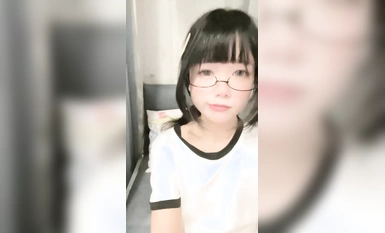 清純蘿莉coser@電氣喵(吃一口小布丁)尺度福利秀 第五彈 (15)