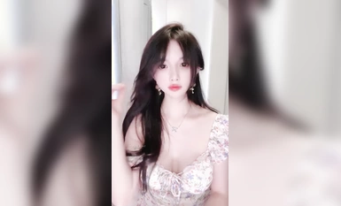 Nữ thần sắc đẹp siêu xinh Coco bộ sưu tập 25 giờ (15)
