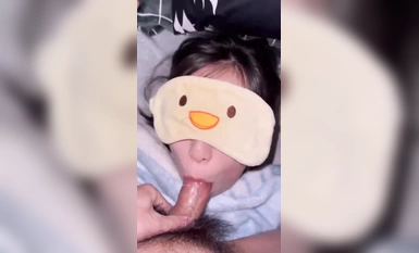漂亮美眉【唐伯虎】吃雞啪啪 好多水 想不想要 要要 啊啊不要 操壞啦 是不是想操壞 在家被男友道具玩逼求操 無套輸出 射了一肚皮