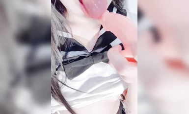 裡有假吊自慰