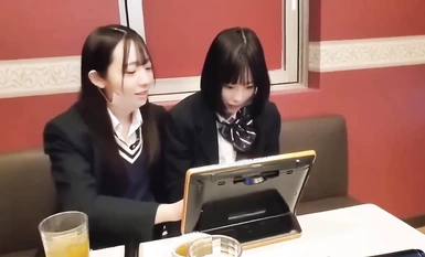 Ang mga purong schoolgirl na may twosome [FC2-PPV-3190261] nagdila sa isa't isa, naghipo sa isa't isa, nagdahawak ng mga titi, na sunud-sunod na nililigawan at namamalikmata, maaari silang ipagpatuloy ang pag-uutot at pag-atas muli, ang tunay na u