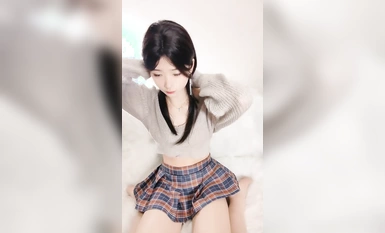 海へ降り立つ緑の放送☸純情願望美少女【小路不眠】無敵のボディ！オナニー (11)