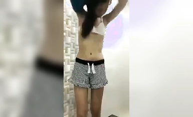 น้อยเอเชีย 0004