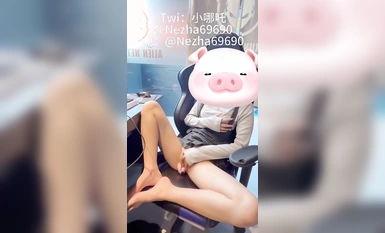 Ang pinakamahusay na Twitter beauty college student [Xiao Nezha] Premium VIP group benefits, malakihang koleksyon ng exposure sa paaralan at sa labas (3)
