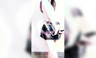 Mina-senpai (ít rượu vang) cô hầu gái mặc tất đen