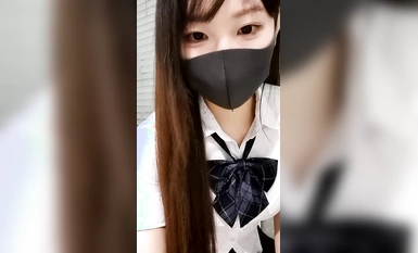 Cô gái siêu trẻ ngây thơ [nữ sinh ngây thơ 18 tuổi] bị đụ ngay sau khi xuống biển lộ mặt rất rõ! Dáng người cao 170CM, đôi chân thon, rất nhút nhát (3)