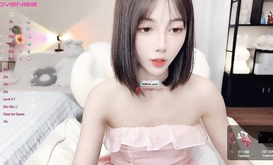 脱衣聊天主播