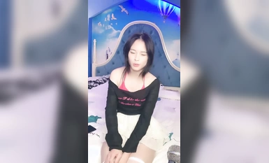 極品嫩妹11月份最新合集【性感小橘貓】 黑絲白絲制服誘惑摸穴 (7)