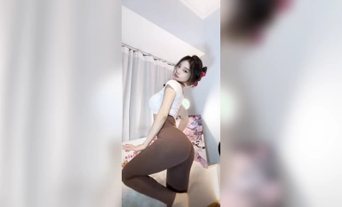 第一美臀尤物女神 希希醬紫 直播舞蹈剪輯120部合集（1）