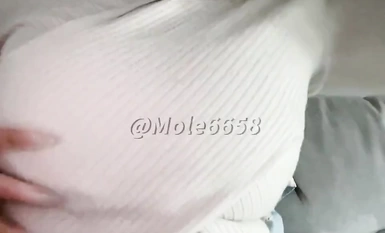 ตะลึงงันโป๊ [ตุ่น] เล่นกับหน้าอกใหญ่ของเธอและยิ่งเธอเล่นกับพวกเขามากเท่าไหร่ก็ยิ่งใหญ่ขึ้นเท่านั้น ดอกทองหยิบหีของเธอในห้องน้ำเพื่อหลอกล่อเพื่อนหมาป่าคอลเลกชัน! (1)