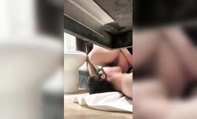 吃极品女神的黄金大便