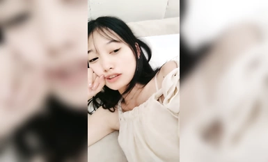 20小時重磅核彈 校花女神【蔡蔡仙女】全裸沐浴，小逼逼一直流水，來一段抖音風舞蹈，脫光的版本，屌炸了！ (4)