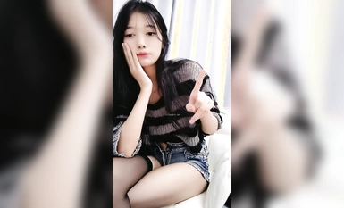 20小時重磅核彈 校花女神【蔡蔡仙女】全裸沐浴，小逼逼一直流水，來一段抖音風舞蹈，脫光的版本，屌炸了！ (12)