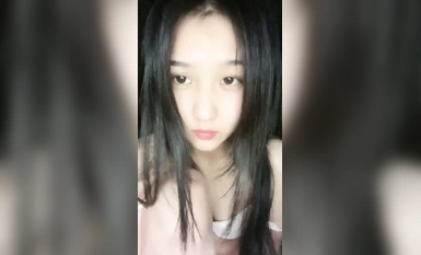 핵폭탄 순수 학생 20 시간 [작은 야생 고양이를 부르는 사랑] 똥 버클 엉덩이, 작은 미소녀 이런 종류의 액면가, 부드러운 자매 세계에서도이 볼륨을 재생하고 싶습니다, 강력 추천합니다! (2)