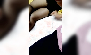 Ang matamis na tahanan sa pagitan ng mag-ina ay naging lungga ng incest [Oedipus] Nagdagdag ng mga gamot sa kumukulong tubig Pagkatapos niyang mag-collapse, hinubad niya ito at dinala siya sa loob ng ina nang walang condom ! (6)