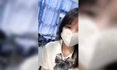 mengesyorkan! Seorang pelajar kolej dengan payudara cantik yang baru sahaja kehilangan cintanya, mengenakan bayaran 800 untuk satu pukulan tidaklah terlalu banyak, bukan? (2)