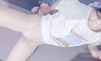 Cô gái xinh đẹp trẻ trung và tràn đầy năng lượng [sskok16] Cô bé dễ thương sinh ra vào những năm 00 đã lớn và con đĩ nhỏ bị con cặc to đụ một cách điên cuồng. Cô giơ đôi chân xinh đẹp của mình lên và nhét âm hộ vào. Cô ấy không cởi quần áo kịp thời. và trực tiếp nhét nó vào âm hộ của cô ấy.