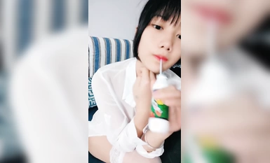 นักเรียนเสริมสวยหน้าอกอายุ 19 ปี 10 ชั่วโมงนางฟ้าตัวน้อยหูหนาน [น่ารักและน่ารัก] ไปทะเลเพื่อหาค่าเล่าเรียนและค่าครองชีพ หน้าอกของเธอใหญ่ ขาวและนุ่มมาก เป็นสิ่งที่ต้องมีสำหรับการช่วยตัวเอง! (1)