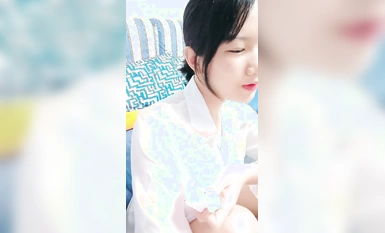 Pelajar kecantikan payudara berusia 19 tahun, 10 jam, dongeng kecil Hunan [Manis dan sangat comel] pergi ke laut untuk tuisyen dan kos sara hidup, payudara benar-benar besar, putih dan lembut, mesti ada untuk melancap! (5)