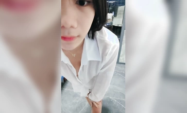 19岁的美胸学生10小时，为了学费下海了【甜甜真可爱】湖南小仙女，白嫩发育好，楚楚可怜的小眼神麻了 (5)