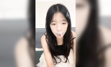 重磅新人！顶级校花来了【小牙刷】这么漂亮的大奶子，今年看到过最好看的，男人梦想的身材，完美内射！ (3)
