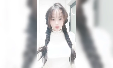 G乳の女子大生、おっぱいはとても美しい【大きな白いウサギのキャンディ】白い花の少女の肉は、実際にはまだお饅頭マンコのラインは、口角を上げると、即座に勃起させることができます！ (3)