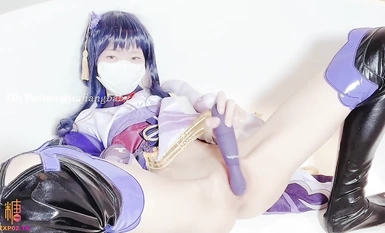 Mina Kanan (Xiaojiujiang) bersama Jeneral Thunderbolt