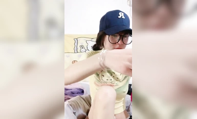 純情眼鏡校花妹子 外賣灰機 (3)