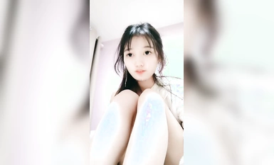 校花級別推薦~粉嫩美少女【妮妮愛吃肉】下海撈錢~各種自慰直播合集 (16)