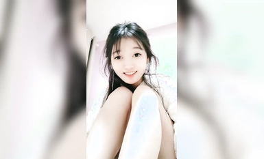 校花級別推薦~粉嫩美少女【妮妮愛吃肉】下海撈錢~各種自慰直播合集 (16)