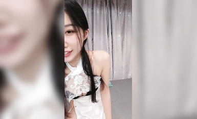 Ang top-notch beauty goddess [Secret Tiger and Leopard Rider] 4 na oras ng madamdaming tukso! Sexy na maiksing palda, balingkinitan ang mga binti at mabalahibong puki, daing dahil sa paghawak sa sarili, pagbobomba ng mga daliri at umaagos ang puting likid