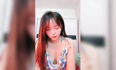 Nữ sinh thuần khiết dễ thương, đừng xúc phạm mèo con (5)