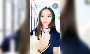 Ang sikat na diyosa [batang modelong si Beibei] ay nang-aakit sa uniporme ~ sumasayaw nang mapang-akit ~ nanginginig ang puwit at pinipisil ang mga suso (11)