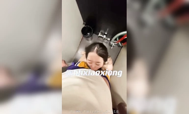 推特福利女神 苗條反差教師小母狗【小熊駕駛員】性愛自慰 會員福利合集（4）