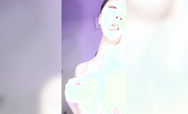 高顏值清純主播@怡寶睡不飽 尺度福利秀 (21)