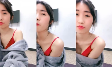 Tác phẩm mới tháng 1 năm 2024, tân binh, nữ thần sắc đẹp trong khuôn viên trường, xinh quá [A Sour Lemon], mỹ nhân rất thanh nhã, ở nhà một mình, eo nhô lên và mông trẹo (2)