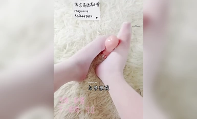白丝萝莉寸止挑战