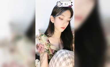 Gadis Kebajikan Kontras Stesen B [Versi Black Silk Little Mom Lack of Love] Siaran Langsung Kebajikan Foto Peribadi Paparan Dua Kali (4)