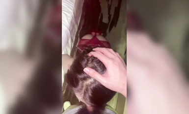 推特富二代【上海大少爺】訂閱性愛私拍，約炮各行各業極品露臉母狗-狗狗二號sp日記 極品紅色吊帶 警察制服