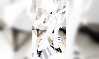巨乳白丝高跟 换药小护士