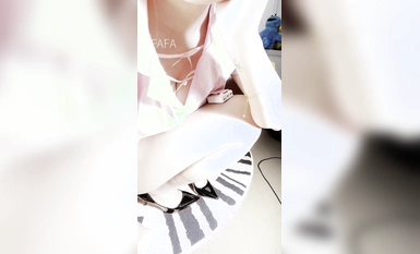 巨乳白丝高跟 换药小护士