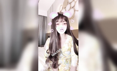 米娜學姐(小酒醬) 黃色碎花長裙 (1)