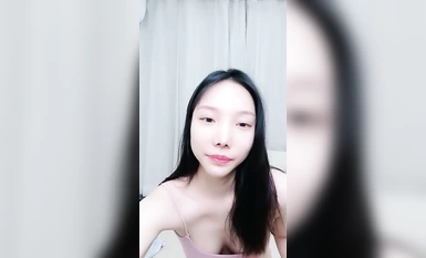 OL主播@陳住氣(李一茶)戴著跳蛋上班摸魚尺度福利秀 (10)