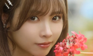 Chinese Voice Actor Changes Face