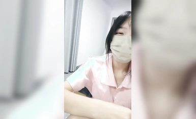 最新上陸黄色放送台、超清純純顔値、超Q弾力大乳+ピンクアワビ、懟顔大ショー直撃乱射、無定法良心的すぎる！ (4)