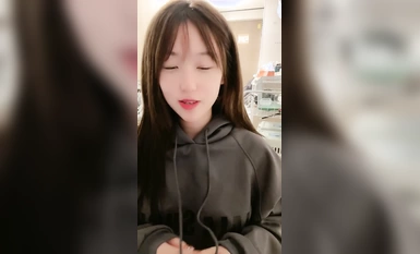 สาวโรงเรียนสวยและน่ารักช่วยตัวเองหีของเธอและอุทานตอนที่ 2 (2)