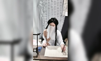 2024年2月新作，上海戲劇學院畢業【繁花女主角】大美女，膚白貌美，古裝現代，每天不同反差角色道具自慰 (5)