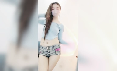 Nữ thần khiêu vũ xinh đẹp là Xiao Meiya bộ sưu tập 9 giờ (3)