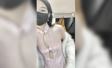 2024年1月新作，極品超美御姐【繁花女主角】橫店演戲好幾年，古裝裸舞，大美女每天不同反差角色道具自慰 (6)
