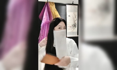 2024年1月新作，極品超美御姐【繁花女主角】橫店演戲好幾年，古裝裸舞，大美女每天不同反差角色道具自慰 (11)